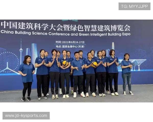 琑队如何完善青训导师的激励与留任机制，青训队队员